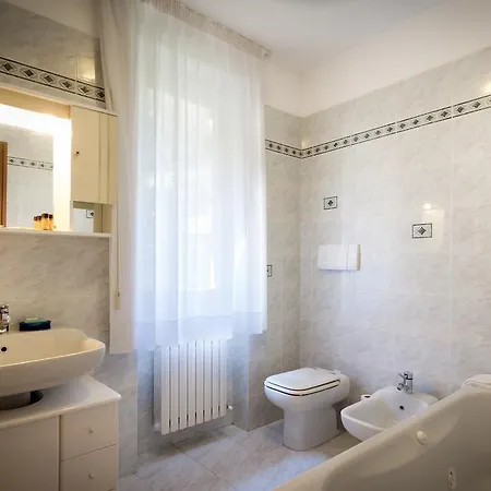 Villino Miralago טורנו