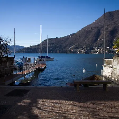 Villino Miralago וילה *