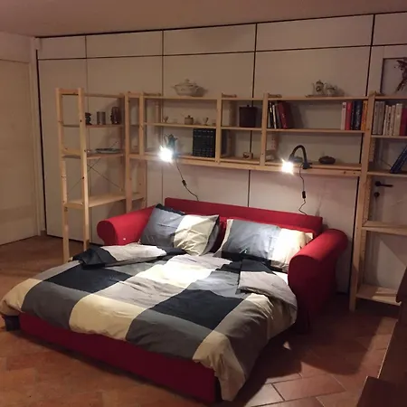 Villino Miralago * טורנו