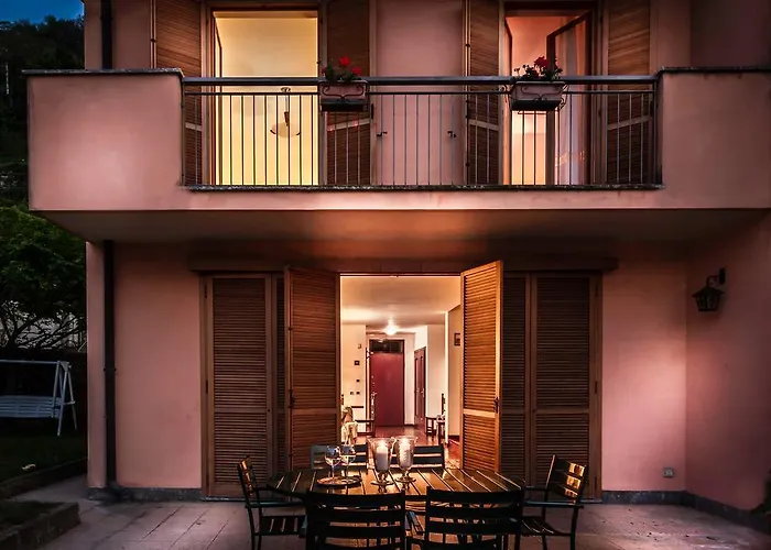 빌라 Villino Miralago *